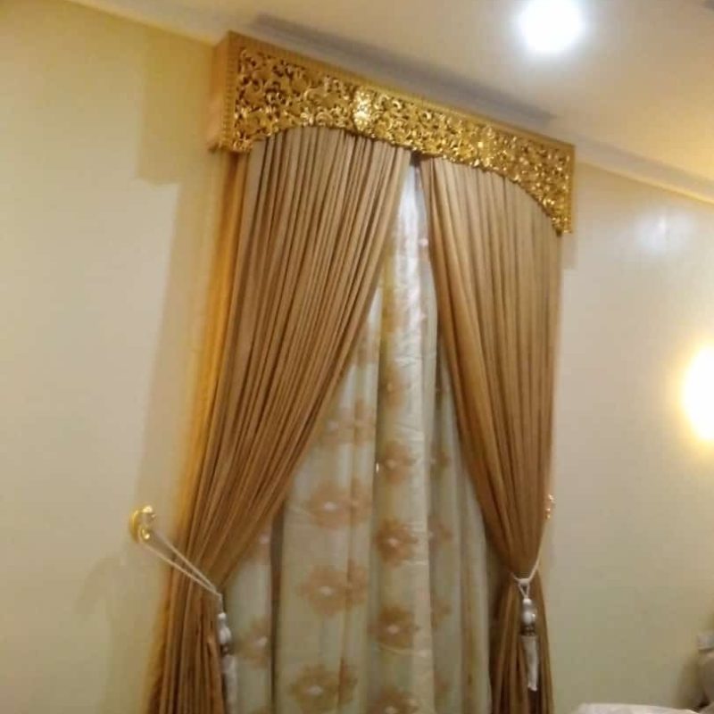 Solid Gold Curtain