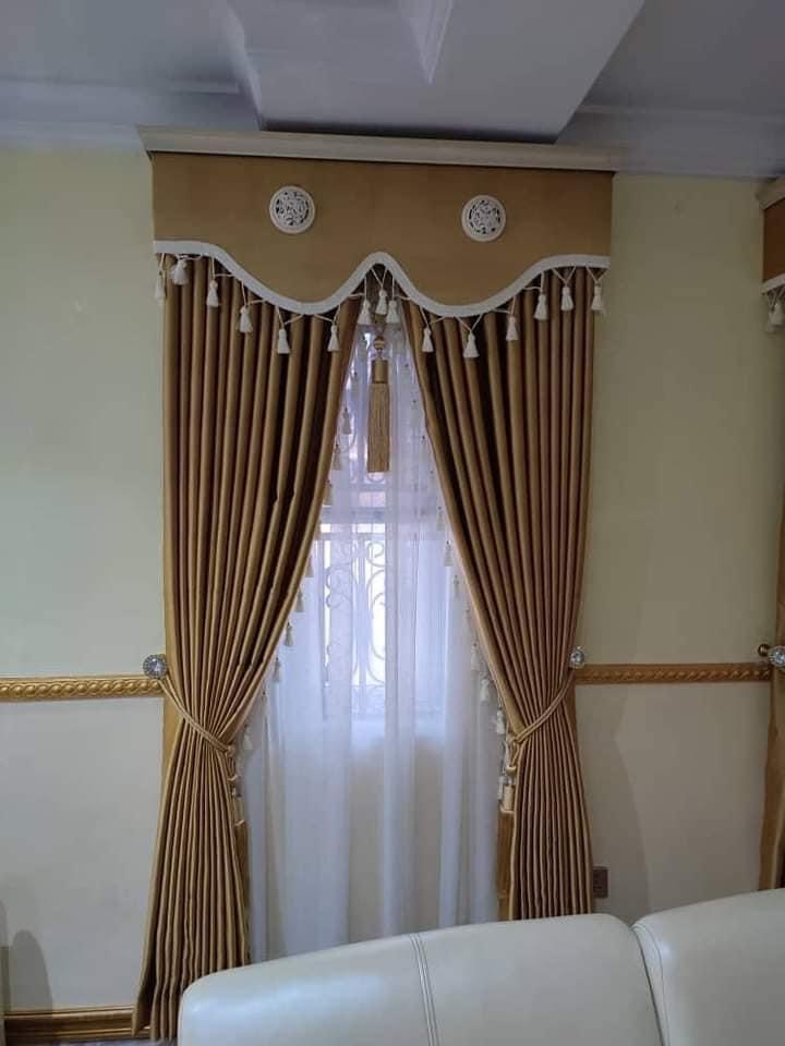 Solid Curtain