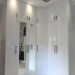 All White Glossy U-Shape 