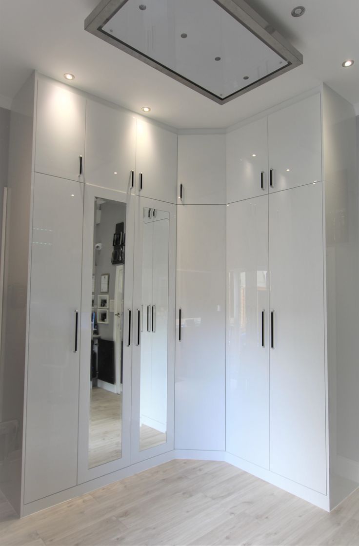 All white glossy u-shape 