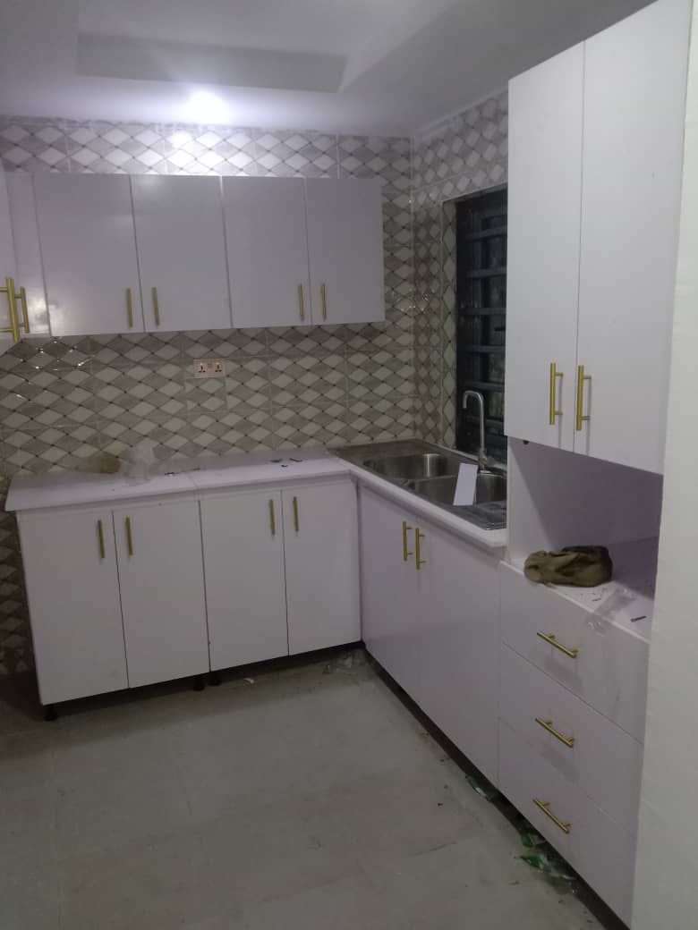 Kitchen Cabinet 13