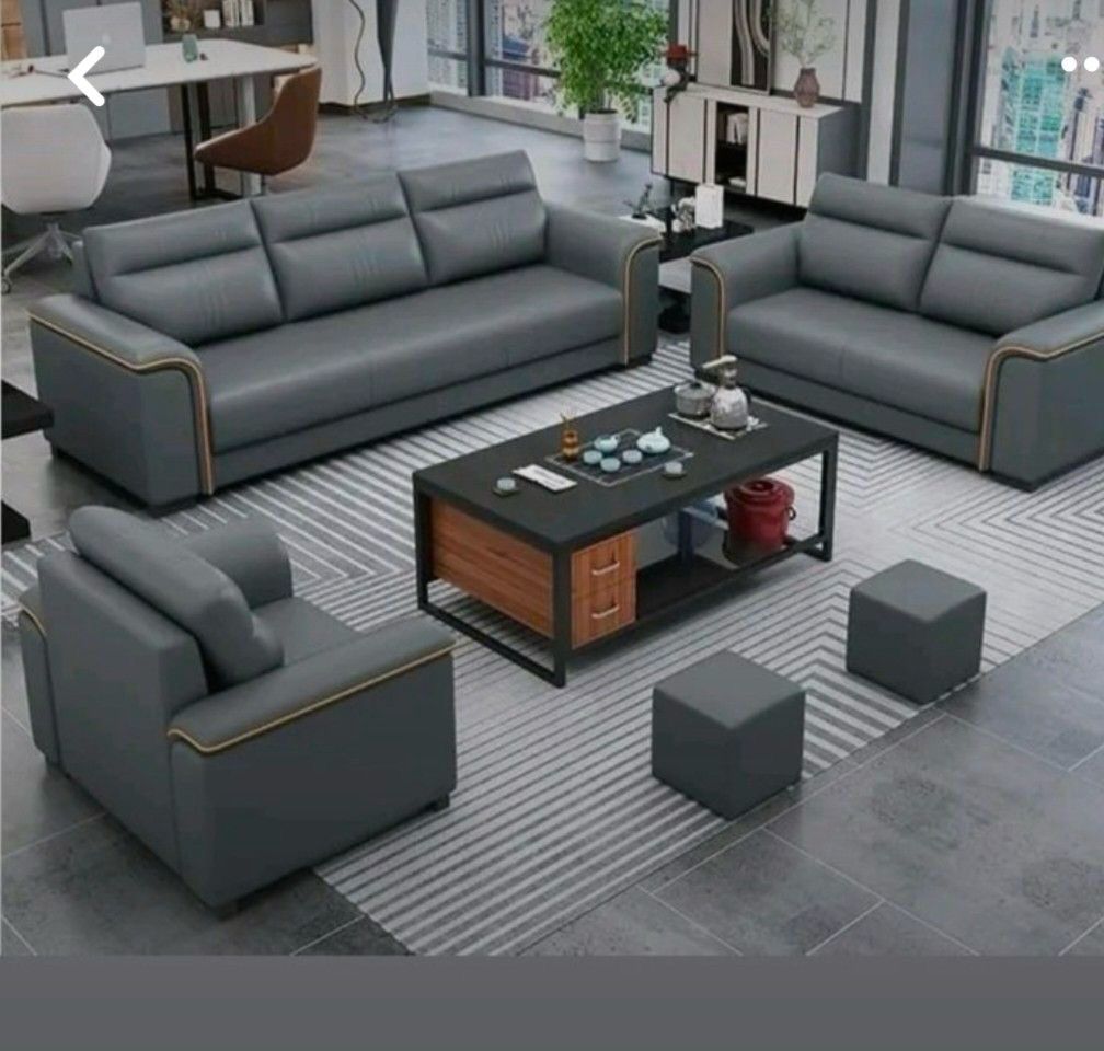 Tayo 07 3-2-1 with center table and two ottoman